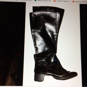 Costa women’s Knee High Boots size 7M Side Zipper 1-1/2 Inch Heel Brown